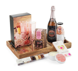 Love Is In The Air - Gift Tray